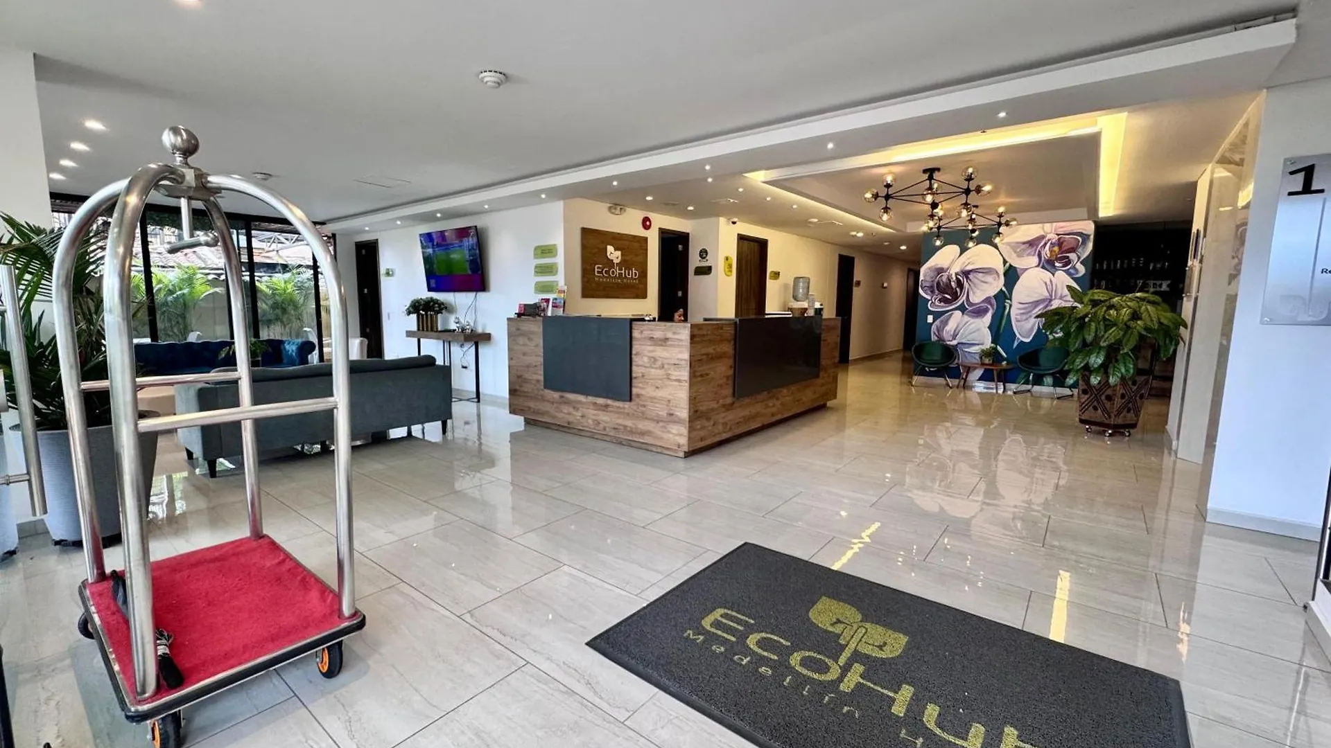 Ecohub Hotel Медельин
