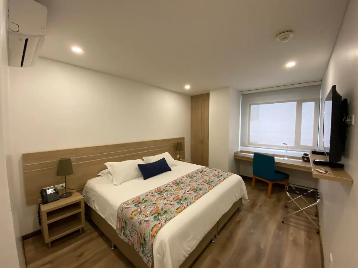 Ecohub Hotel Medellín 4*,  Colômbia
