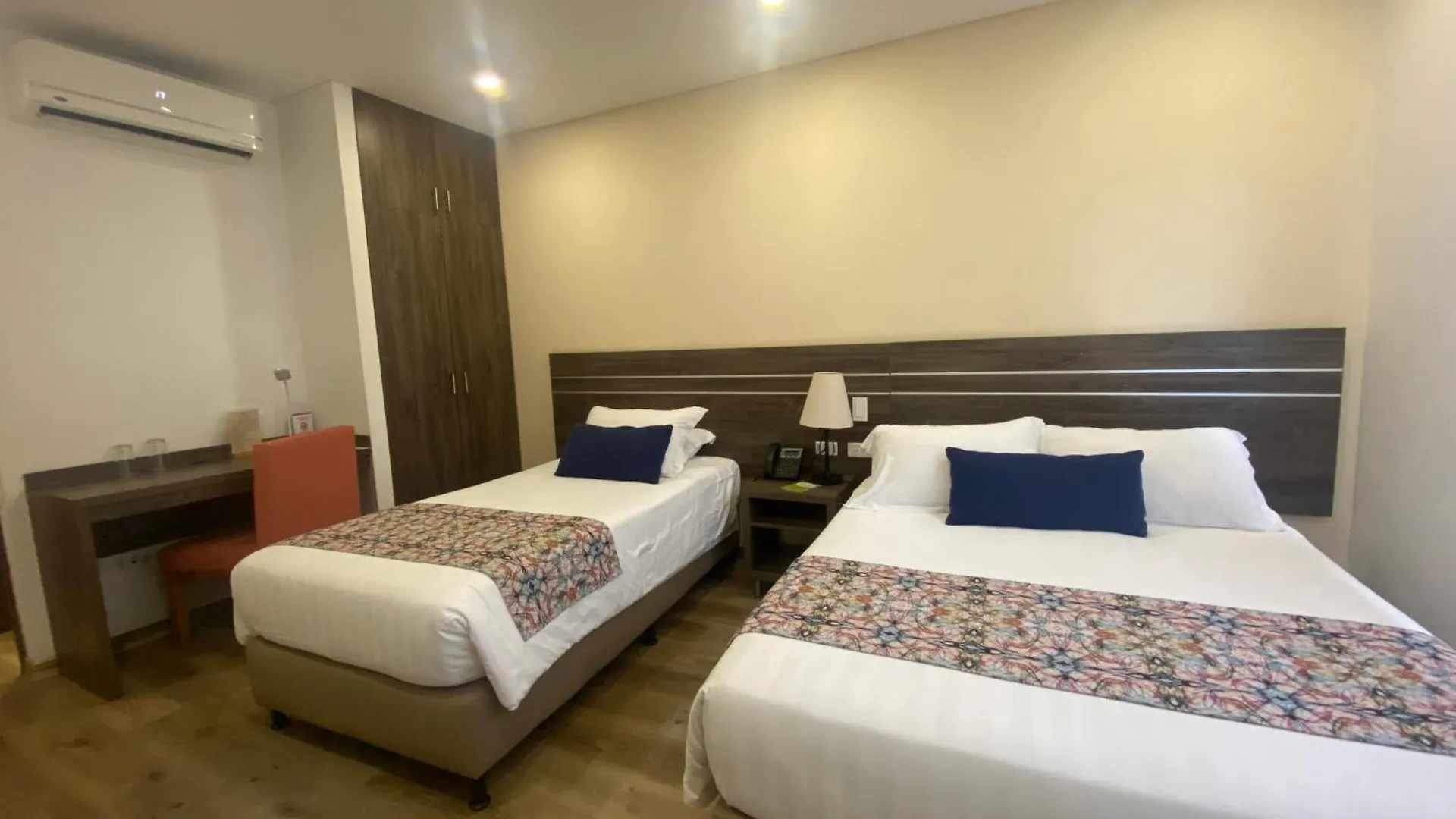Ecohub Hotel メデジン 4*,  コロンビア
