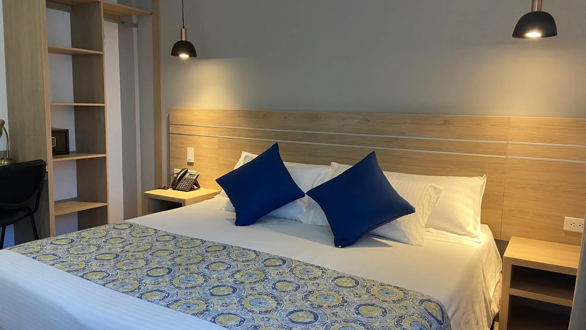 Ecohub Hotel Medellín 4*,
